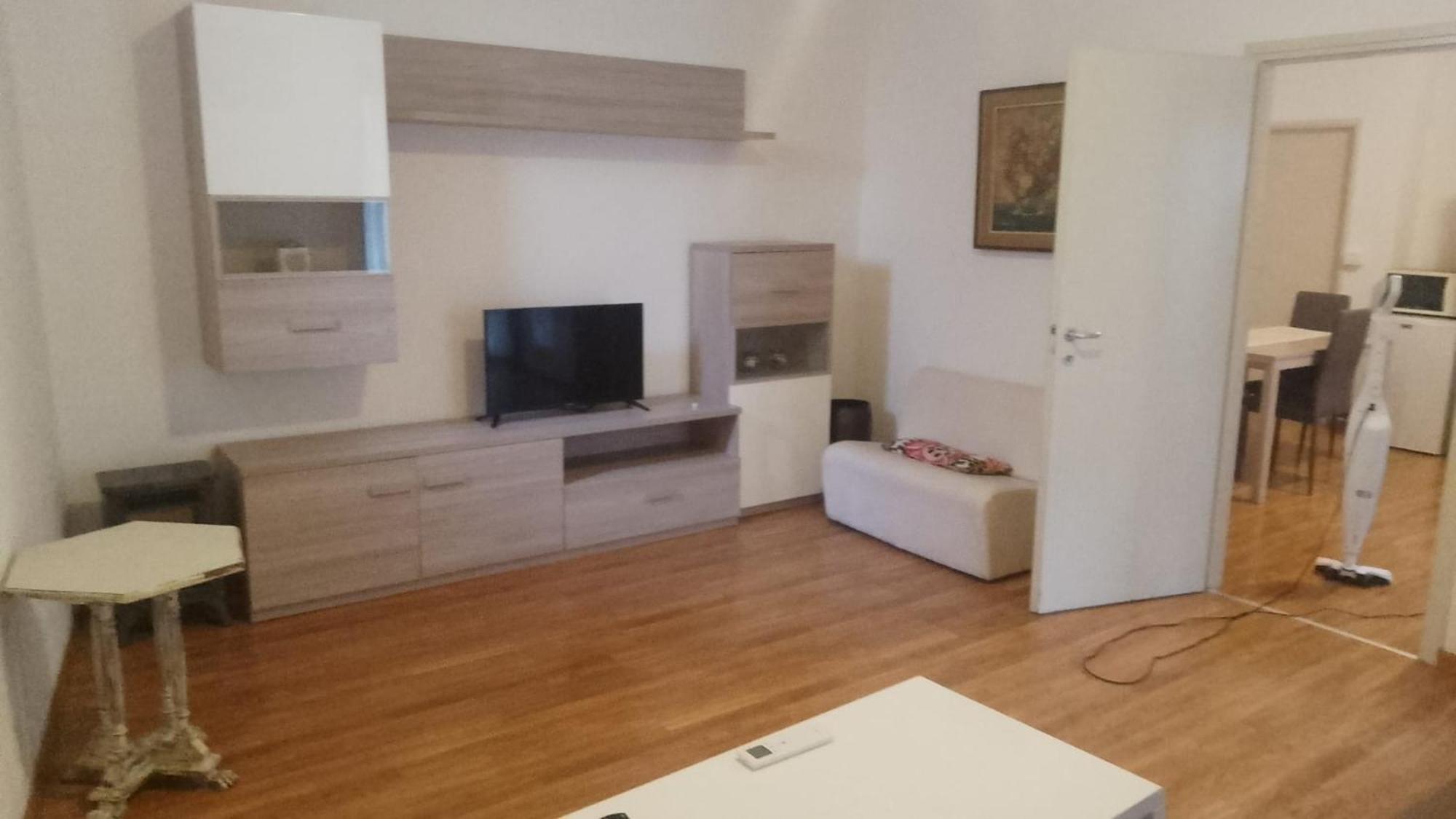 Anna'S Home ** Campione dʼItalia Екстериор снимка